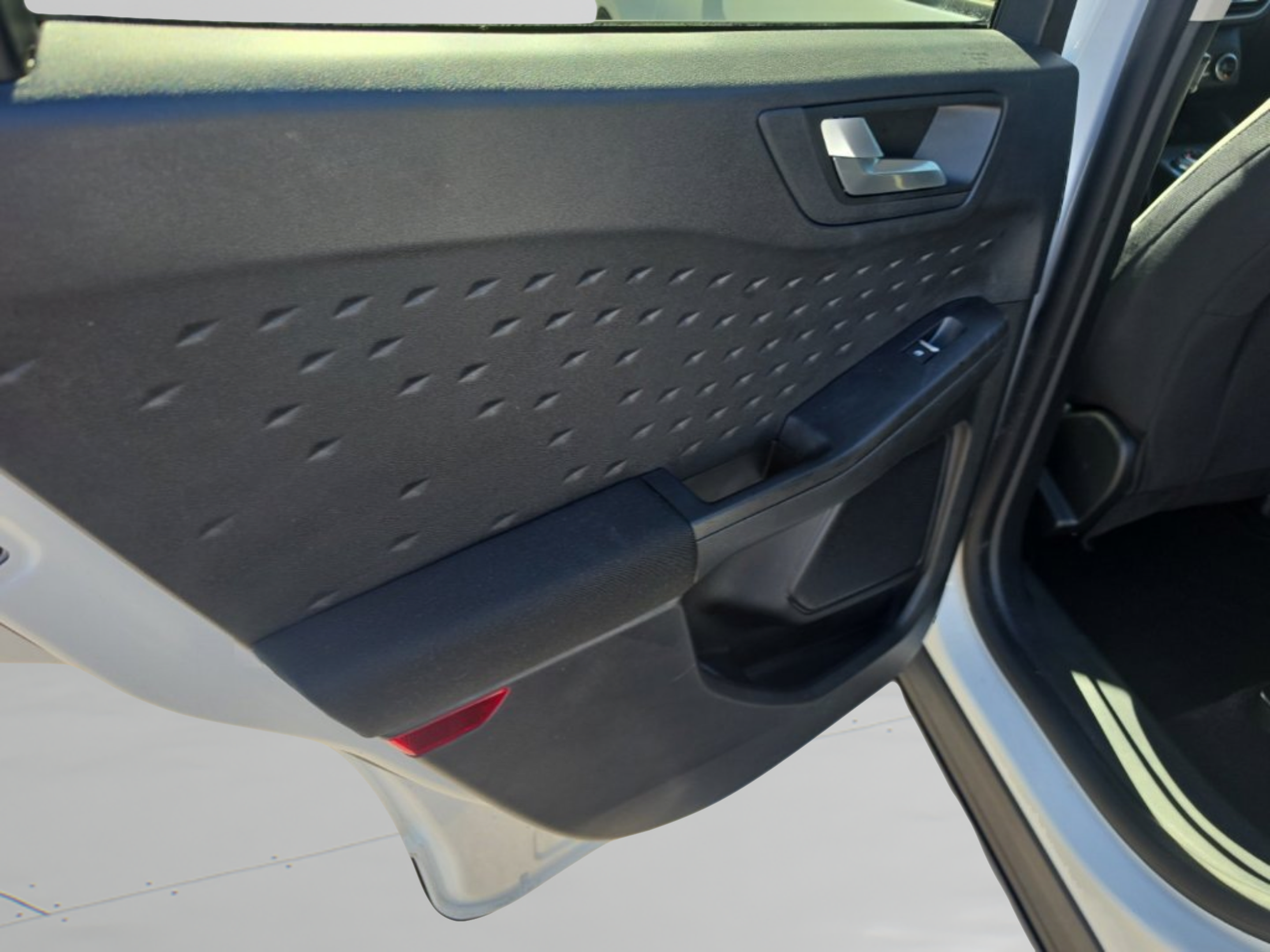 Used 2020 Ford Escape SE FWD image 23