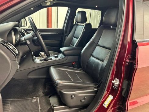 Used 2021 Jeep Grand Cherokee Limited w/ Quick Order Package 28K 80th AWD/4WD image 13