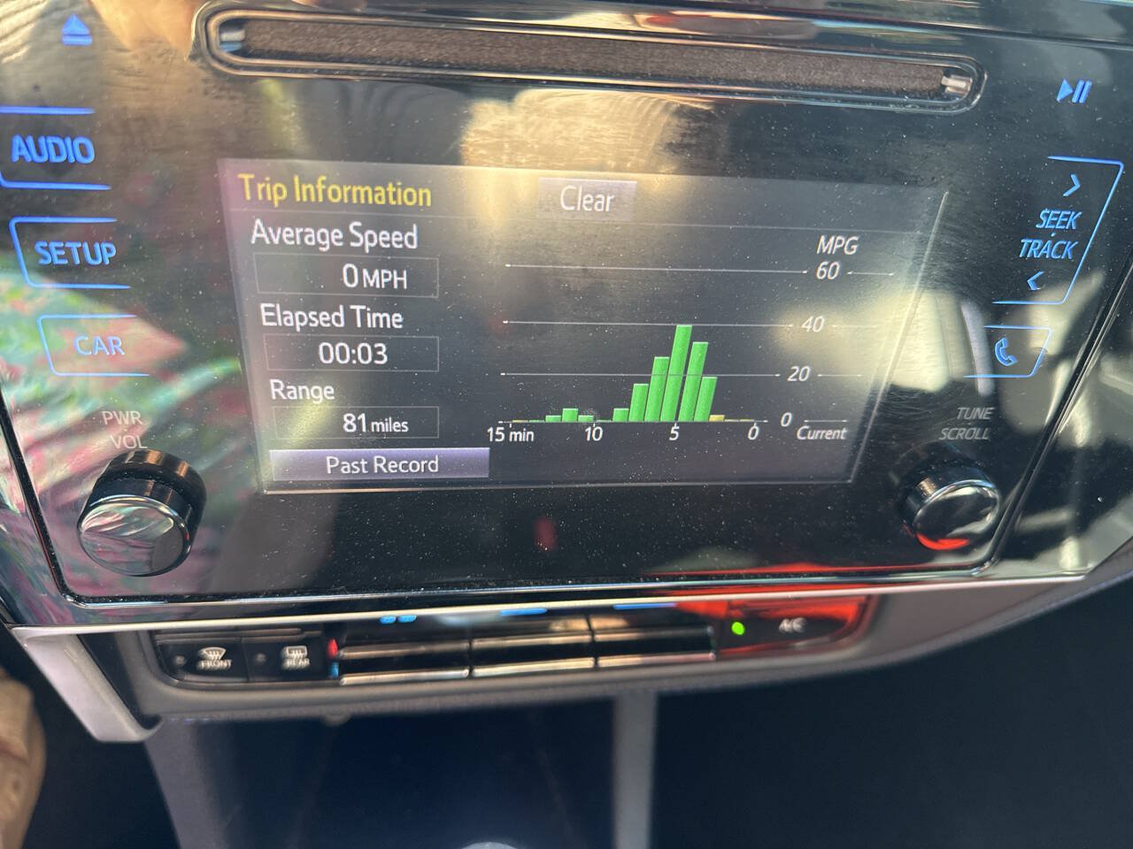 Used 2017 Toyota Corolla SE w/ Carpet Mat Package (TMS) FWD image 38