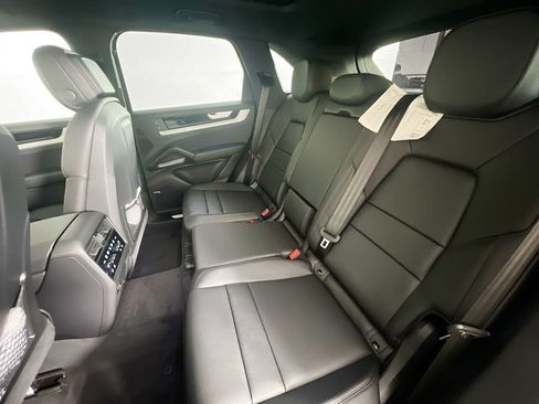 New 2026 Porsche Cayenne AWD/4WD image 24