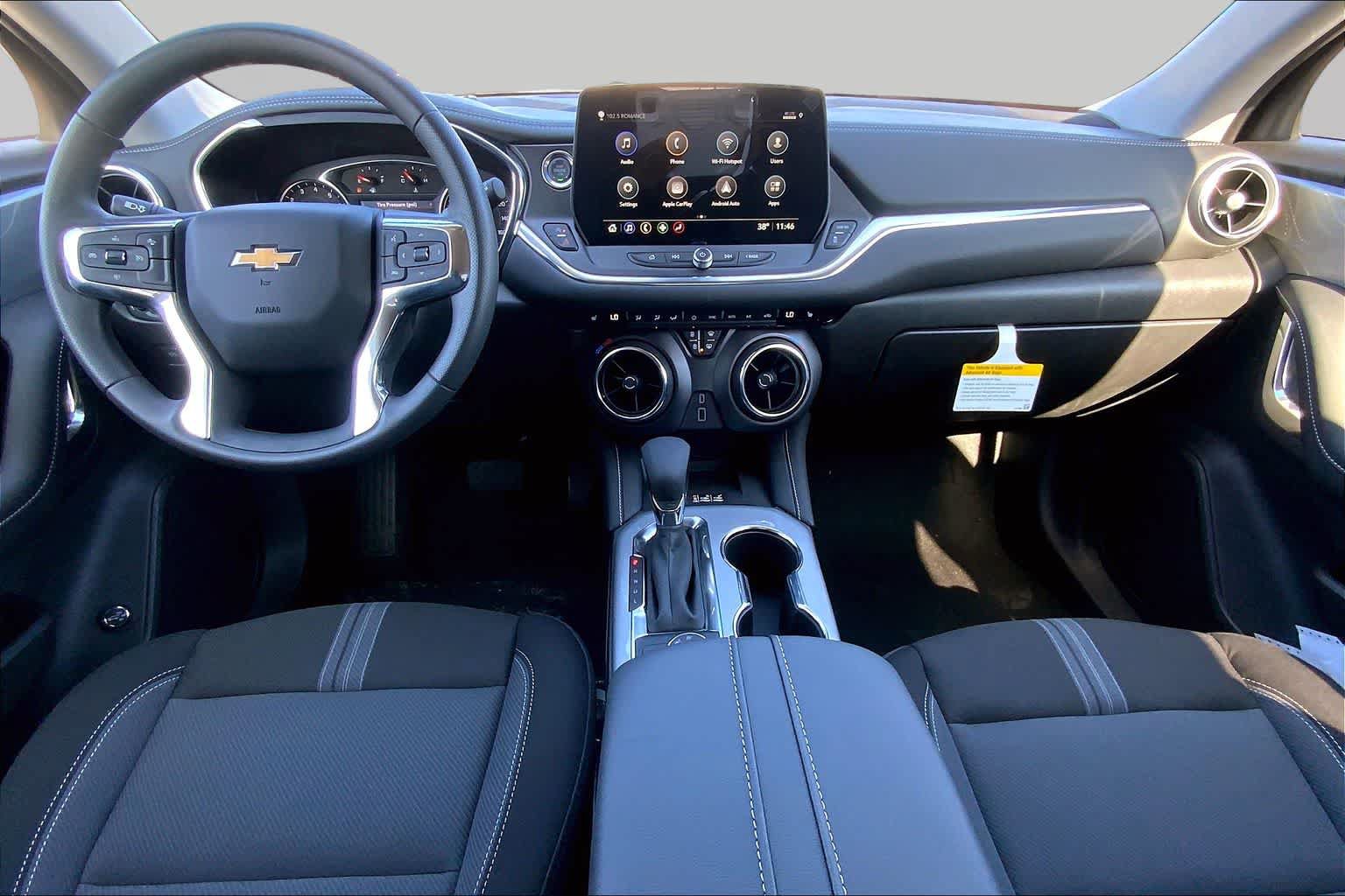 New 2026 Chevrolet Blazer LT w/ Convenience Package FWD image 6