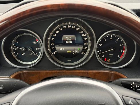 Used 2014 Mercedes-Benz E 350 E 350 Sport image 19