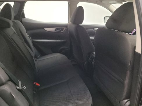 Used 2021 Nissan Rogue Sport S FWD image 19
