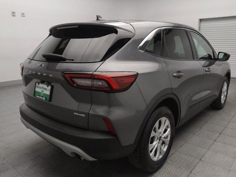 Used 2024 Ford Escape Active w/ Tech Pack #1 AWD/4WD image 9