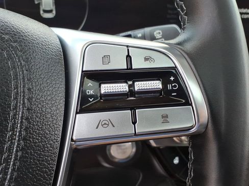 Used 2024 Kia Telluride SX Prestige AWD/4WD image 17