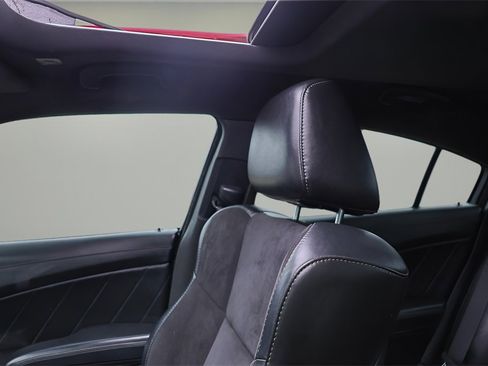 Used 2023 Dodge Charger R/T w/ Plus Group image 18