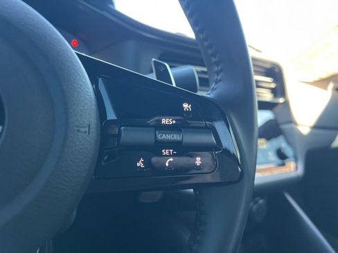 Used 2024 Nissan Z Performance w/ Floor Mat Package RWD image 20