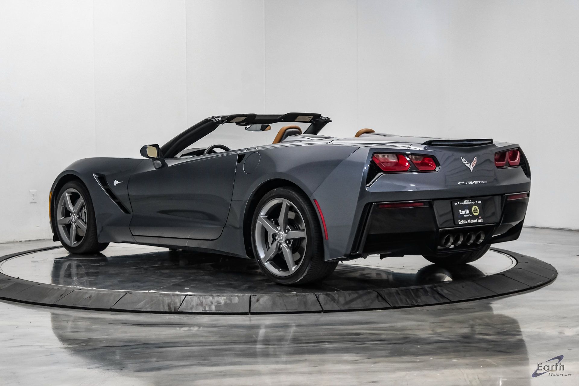 Used 2014 Chevrolet Corvette Stingray Convertible w/ 2LT Preferred Equipment Group RWD image 12