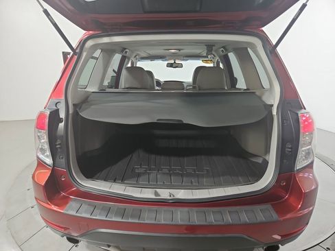 Used 2012 Subaru Forester 2.5X Limited AWD/4WD image 22