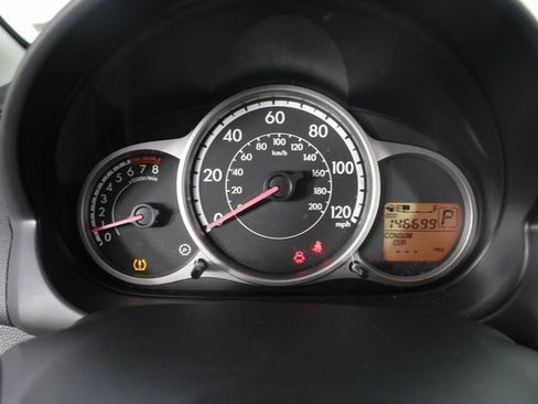 Used 2013 MAZDA MAZDA2 Touring image 9