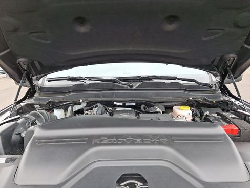 Certified 2024 RAM 2500 Tradesman w/ Chrome Appearance Group AWD/4WD image 29