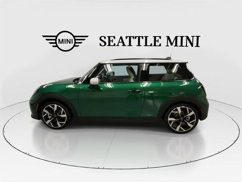 New 2026 MINI Cooper 2-Door Hardtop FWD image 7