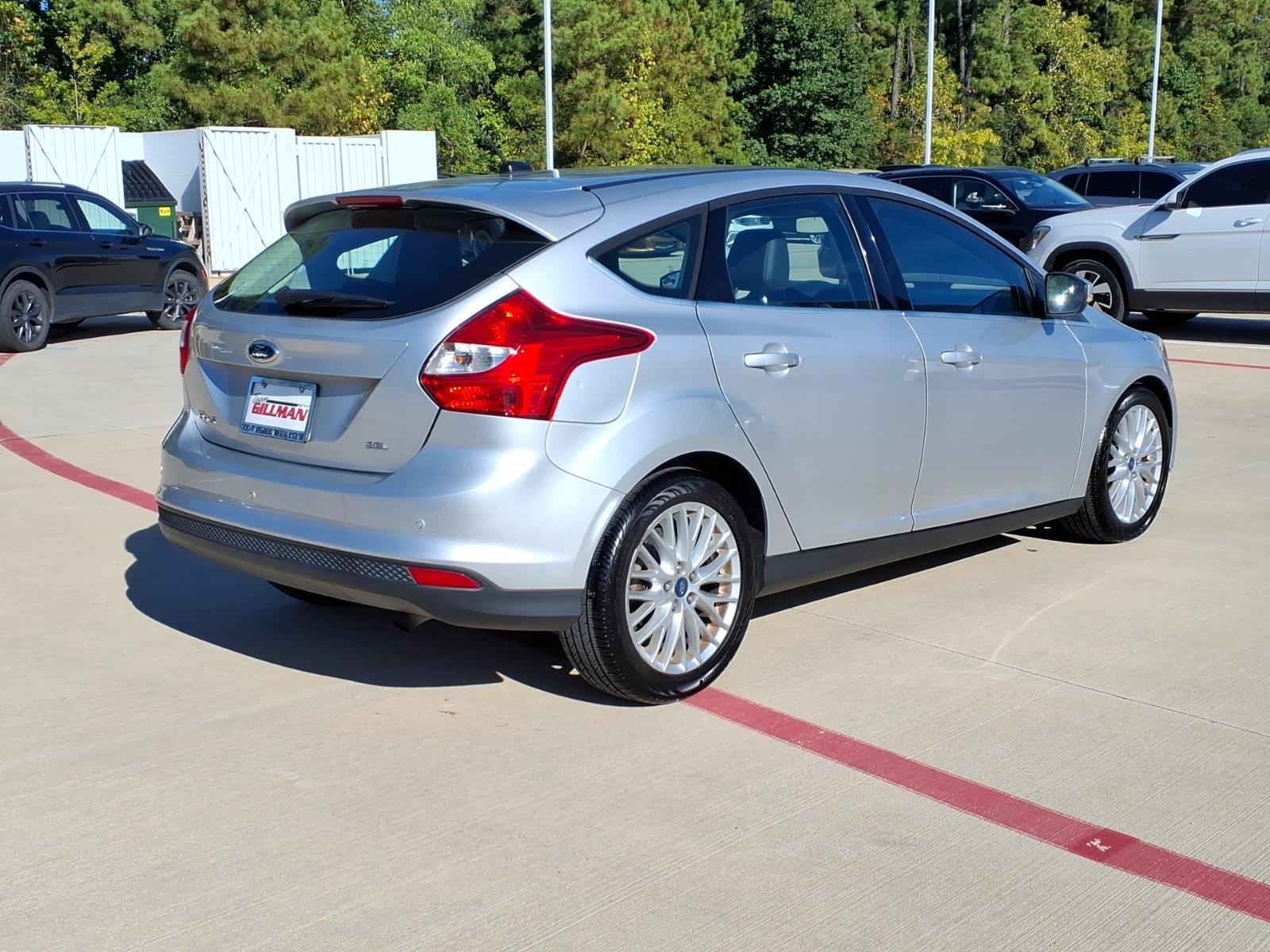Used 2012 Ford Focus SEL FWD image 6