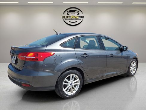 Used 2018 Ford Focus SE image 7