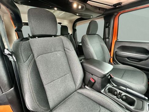 Certified 2025 Jeep Wrangler Sport AWD/4WD image 14