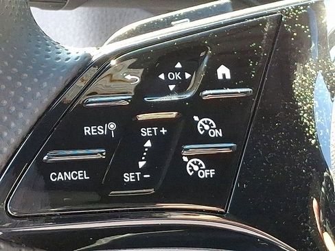 Used 2025 Mercedes-Benz Sprinter 2500 image 20