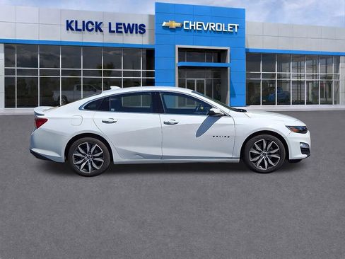Used 2021 Chevrolet Malibu RS FWD image 8