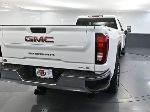 Used 2024 GMC Sierra 3500 SLE w/ SLE Convenience Package image 6