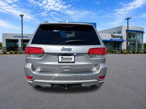 Used 2018 Jeep Grand Cherokee Overland AWD/4WD image 6