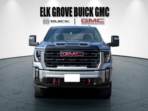 Used 2024 GMC Sierra 2500 AT4 w/ AT4 Premium Plus Package AWD/4WD image 9