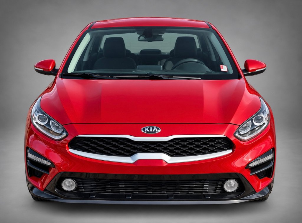 Used 2019 Kia Forte LXS FWD image 2