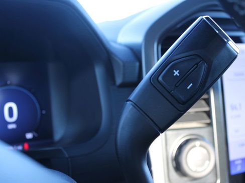 Used 2024 Ford F150 XLT w/ FX4 Off-Road Package image 39