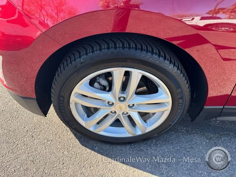 Used 2020 Chevrolet Equinox Premier FWD image 10