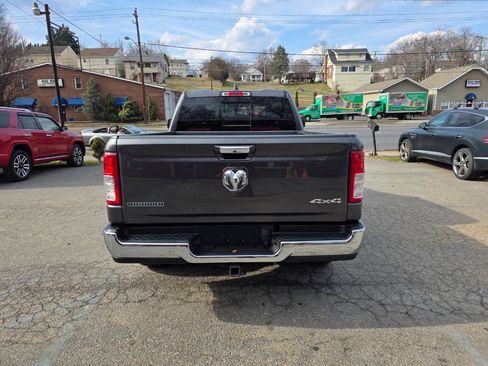 Used 2020 RAM 1500 Big Horn image 6