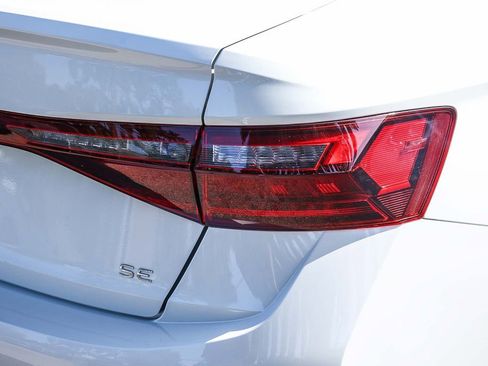 New 2026 Volkswagen Jetta SE image 11