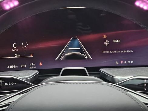 New 2025 Cadillac Escalade IQ Luxury 2 image 16