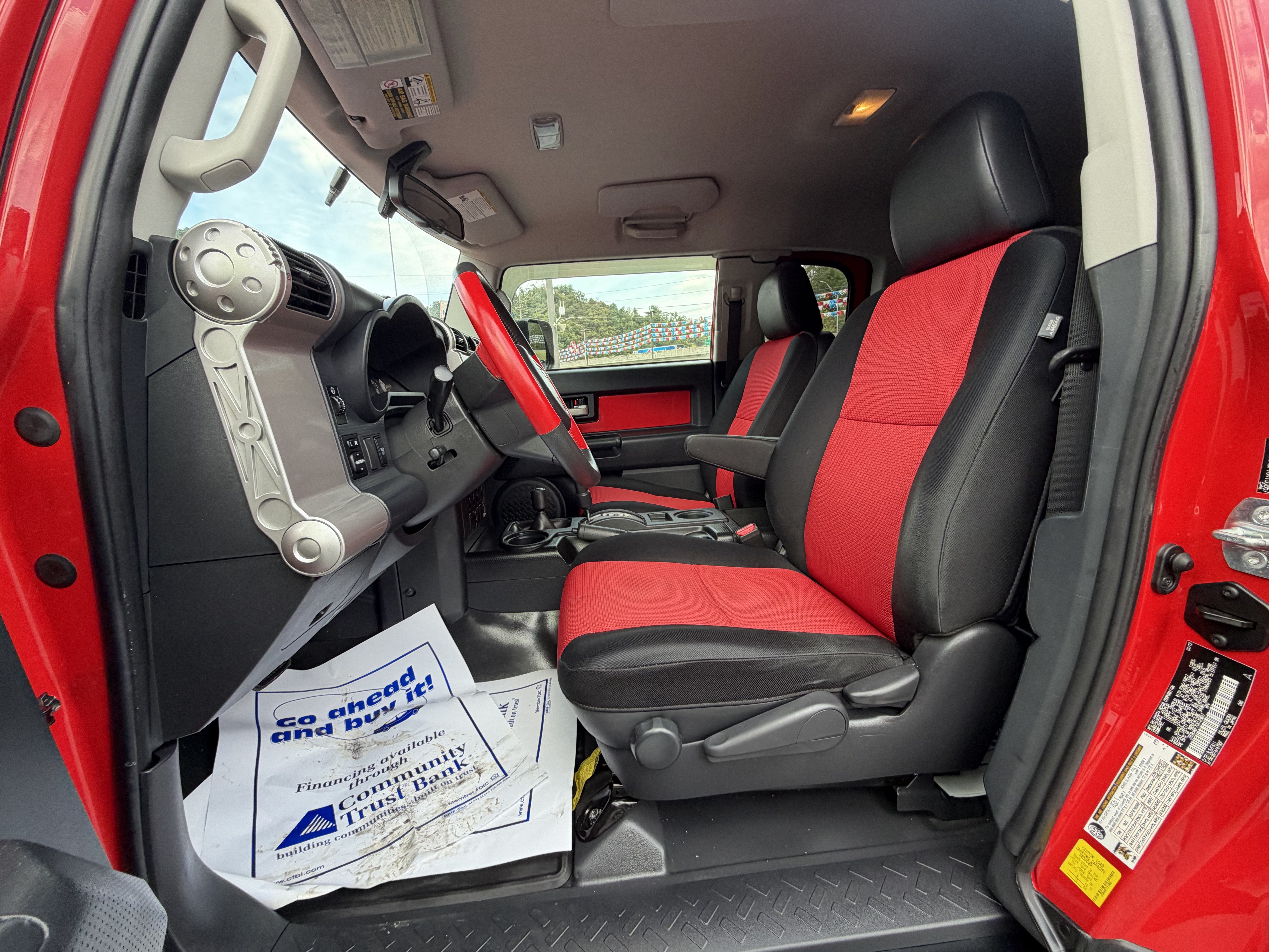 Used 2012 Toyota FJ Cruiser 4WD w/ Trail Teams Special Edition image 12