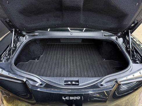 Used 2018 Lexus LC 500 Coupe image 27