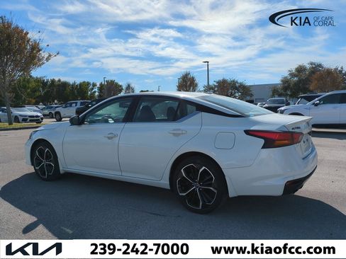 Used 2024 Nissan Altima 2.5 SR image 7