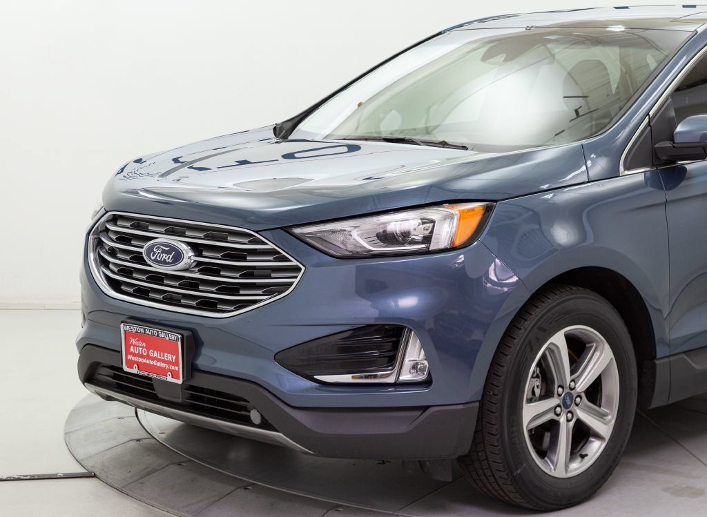 Used 2019 Ford Edge SEL w/ Equipment Group 201A AWD/4WD image 9