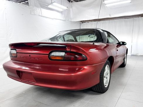 Used 1997 Chevrolet Camaro LT RWD image 5