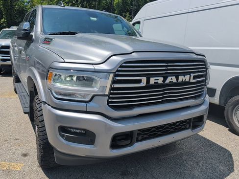 Used 2022 RAM 2500 Laramie AWD/4WD image 2
