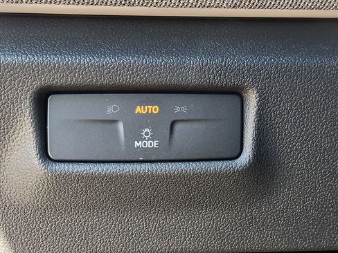 New 2026 Volkswagen Tiguan S image 13