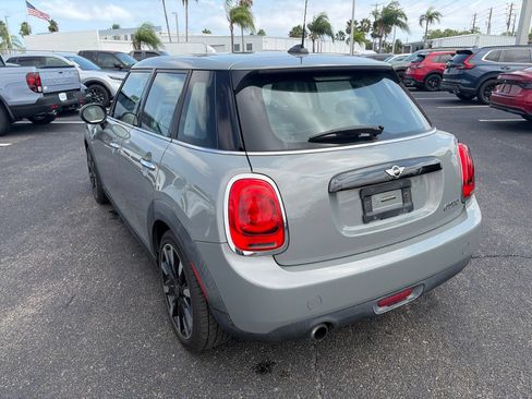 Used 2016 MINI Cooper 4-Door Hardtop FWD image 5