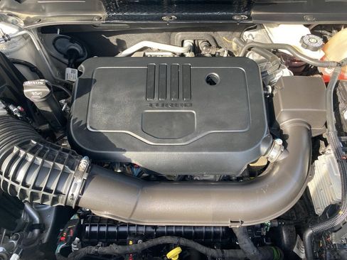 Used 2022 Chevrolet Blazer LT image 25