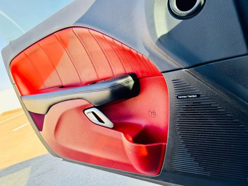 Used 2016 Dodge Challenger R/T Plus image 34