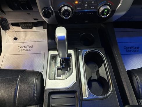 Used 2019 Toyota Tundra Limited w/ Limited Premium Package AWD/4WD image 18
