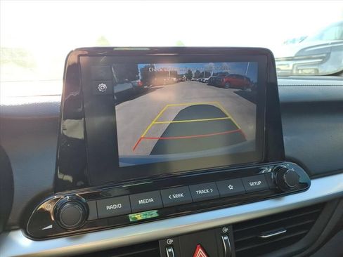 Used 2023 Kia Forte LXS FWD image 15