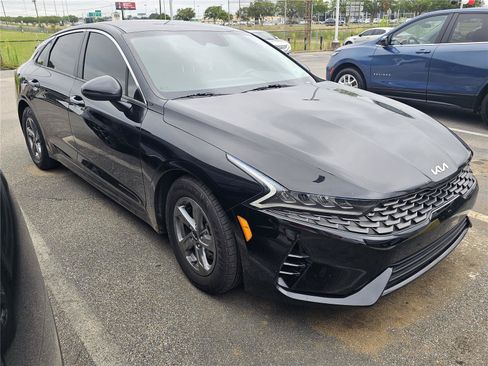 Used 2022 Kia K5 LXS FWD image 5
