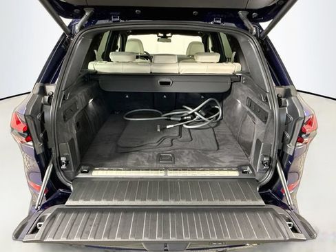 Used 2025 BMW X5 xDrive50e w/ M Sport Package AWD/4WD image 28