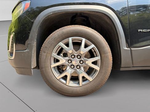 Used 2023 GMC Acadia SLT AWD/4WD image 30
