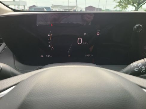 Used 2024 Buick Encore GX Sport Touring AWD/4WD image 29