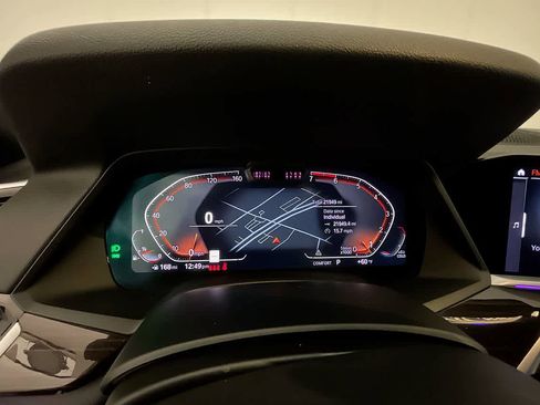 Used 2019 BMW X5 xDrive50i w/ M Sport Package image 13