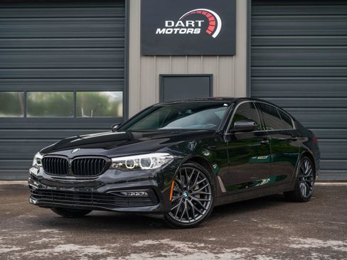 Used 2018 BMW 540i RWD image 3