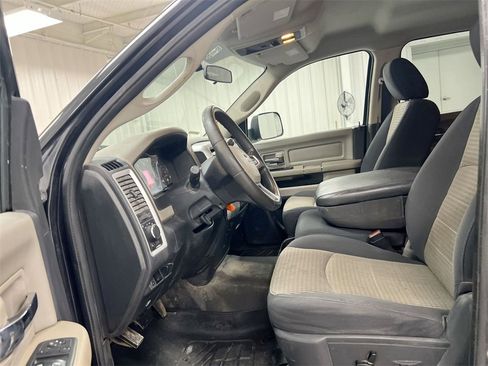 Used 2011 RAM 2500 SLT w/ Protection Group image 17
