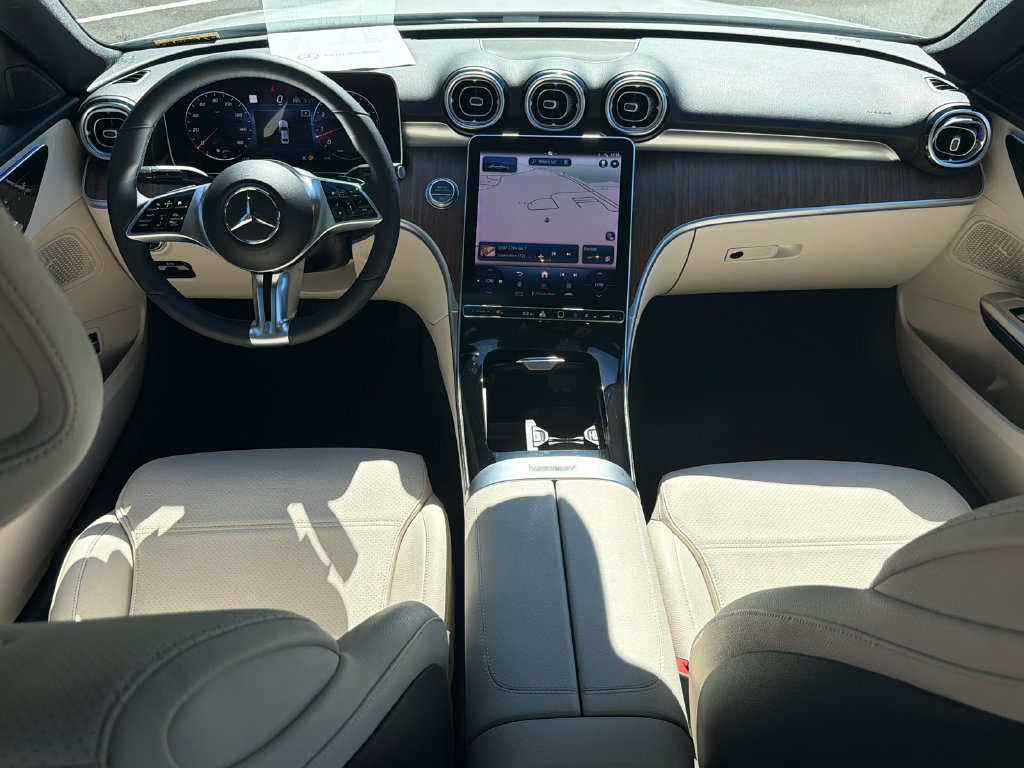 Used 2023 Mercedes-Benz C 300 Sedan image 21